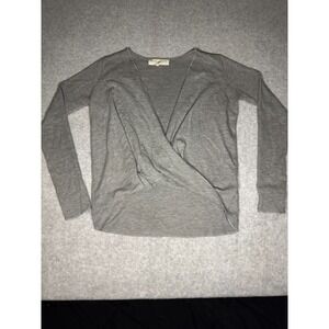 Urban Outfitters XS Gray Knitted Crop Top